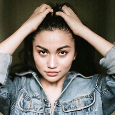 Lagu-lagu Ariel Tatum, Karena Aku Tlah Denganmu hingga Sampai Mati