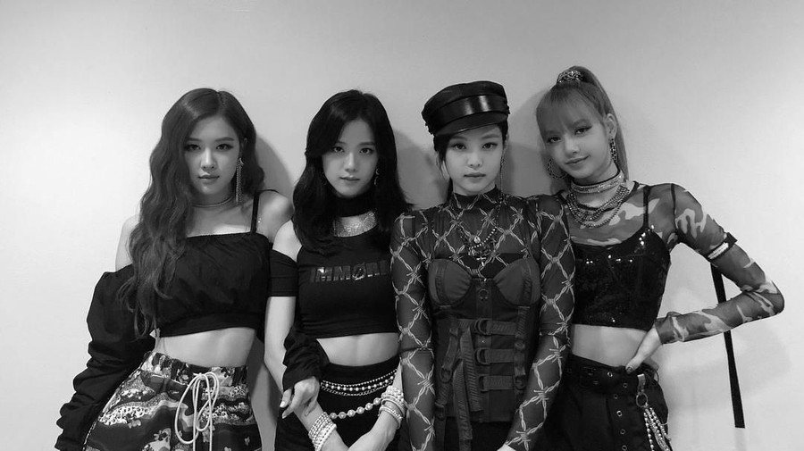lisa dan rose blackpink lisa dan rose blackpink