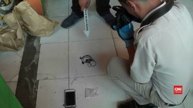 VIDEO: Dengarkan Musik di HP yang Dicas, Pria di Serang Tewas