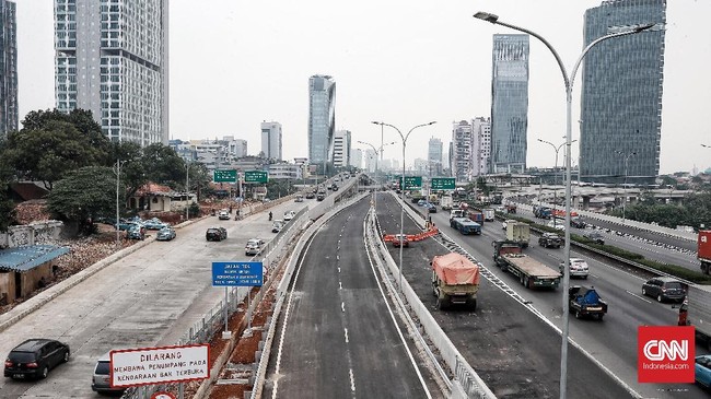 Dirut CMNP, perusahaan yang diketahui terafilitasi dengan Tutut, mengaku tak tahu menahu gugatan Tommy Soeharto soal lahan proyek Jalan Tol Desari.