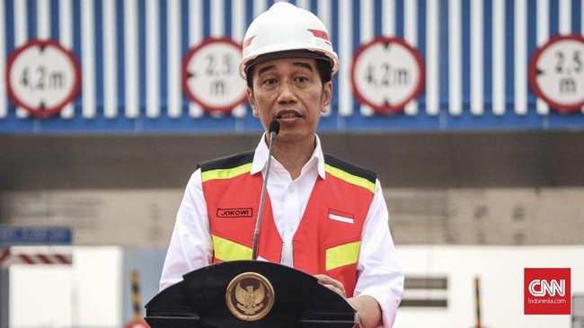 Presiden Joko Widodo sore ini meresmikan pengoperasian seksi I Tol Depok-Antasari sepanjang 5,8 km.