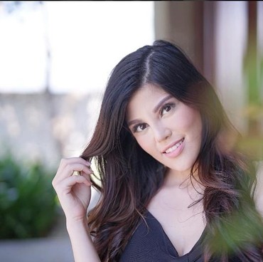 Putri Soetikno Soedarjo, Si Cantik Sosialita yang Jenguk Ayah di Rutan KPK