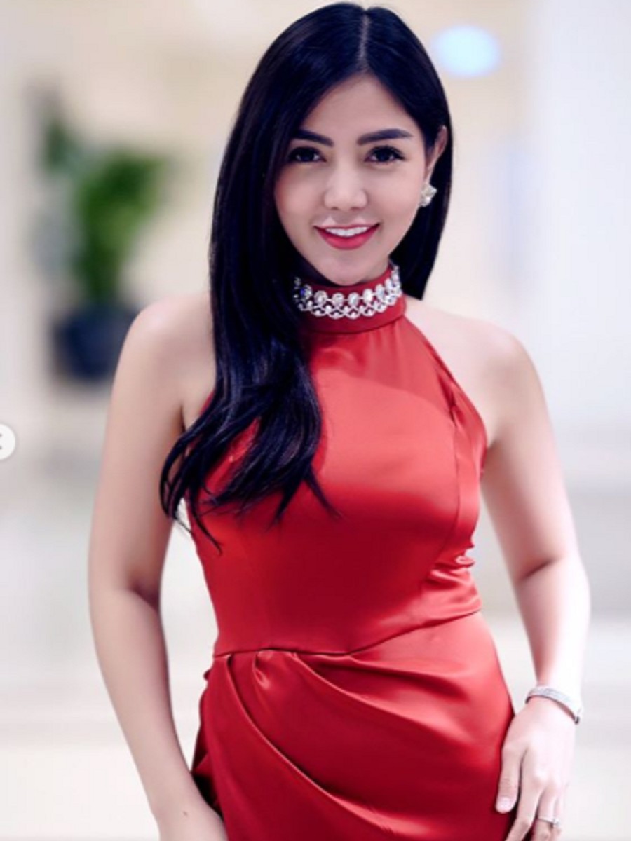 Selain Ratna Sarumpaet, berikut daftar lima artis yang terang-terangan mengaku menjalani operasi plastik (oplas).