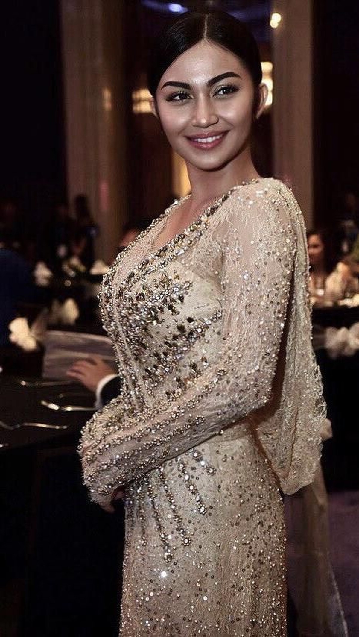 Ariel Tatum menjadi sosok yang cukup sering menjadi sorotan netizen&period; Sebab&comma; Ariel kerap memakai busana terbuka yang menunjukkan lekuk indah tubuhnya&period;