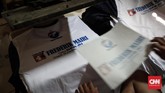 FOTO: Sablon dan Berkah Pesta Demokrasi 2019 Kampanye pemilu yang berlangsung hingga April 2019 menjadi berkah bagi pelaku industri sablon lewat pesanan atribut dari berbagai parpol, caleg, hingga capres.