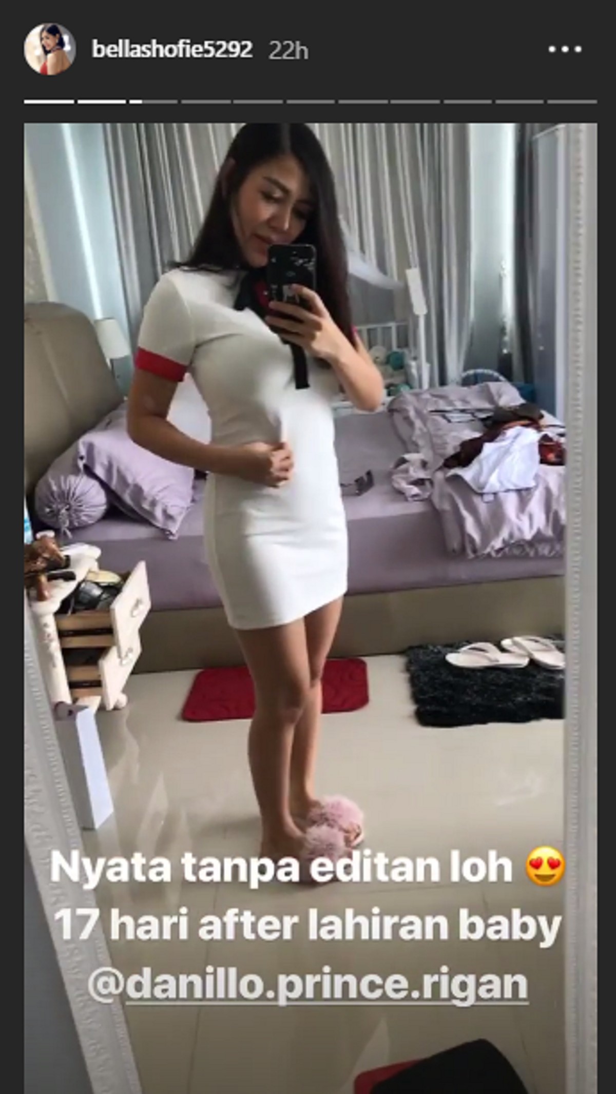 Bella Shofie memmerkan tubuhnya yang langsing usai melahirkan anak pertamanya pada 9 September 2018&period;