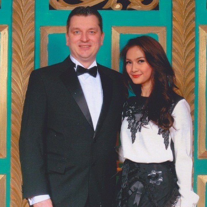 <p>Erik sering menemani Maudy ketika menghadiri sebuah acara, Bun. Begitu pun sebaliknya. (Foto: Instagram/ @emjkt)</p>