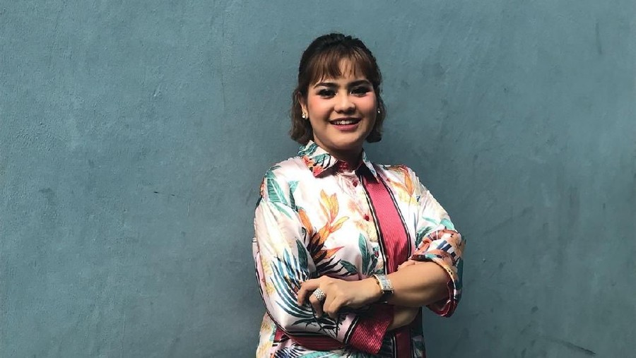 Mytha Lestari dan Barry Maheswara gusar dengan komentar nyinyir netizen pada anak mereka.