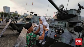 FOTO: Deretan Senjata TNI di Monas