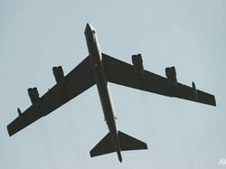 Pesawat Pengebom AS Lintasi Timur Tengah, Dikawal Jet Tempur Israel