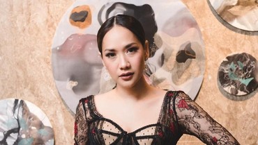 HUT Insert, Bunga Citra Lestari Raih Celebrity of the Year