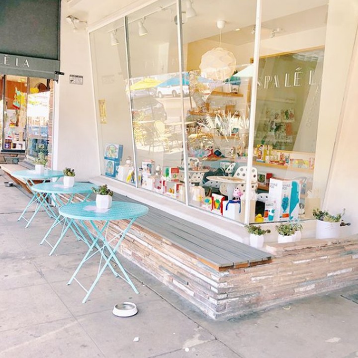 <p>Spa Le La tampak luar, tempatnya menyenangkan ya? (Foto: Instagram @spalelalosangeles)</p>