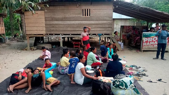 Kominfo telah menugaskan Bakti untuk mengirimkan 30 unit telepon satelit ke lokasi gempa Donggala, Sulawesi Tengah.