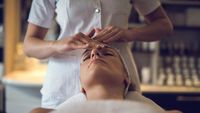 Viral Kisah Tertular HIV Saat Facial, Pakar Hematologi Angkat Bicara