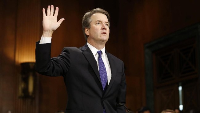 Brett Kavanaugh mengatakan tak akan mundur dari pencalonannya sebagai hakim Mahkamah Agung Amerika Serikat.