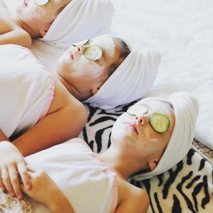 <p>Anak-anak juga bisa ikutan seperti Bundanya, nih. (Foto: Instagram @spalelalosangeles)</p>