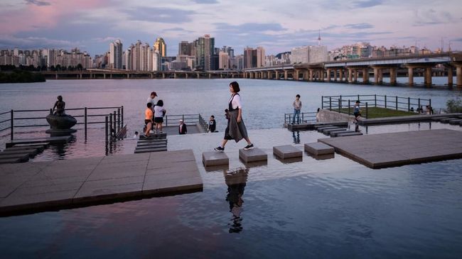 Korea Tourism Organization telah merilis buku panduan wisata ke Korea Selatan untuk turis Indonesia bertajuk 'Liburan #keKoreaAja Yuk!'.
