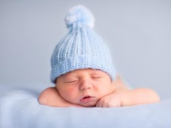 95 Nama Bayi Laki-laki Islam Simple, Keren Penuh Doa Baik