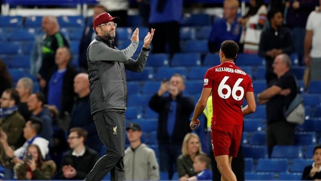 Manajer Liverpool Juergen Klopp menilai timnya lebih pantas menang dibanding hanya mendapatkan satu poin usai bermain imbang 1-1 dengan Chelsea.