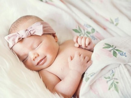 20 Nama Bayi Perempuan Bermakna Mimpi