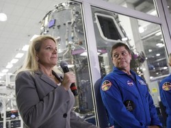 Wanita Kuat yang Diandalkan Elon Musk Pimpin SpaceX