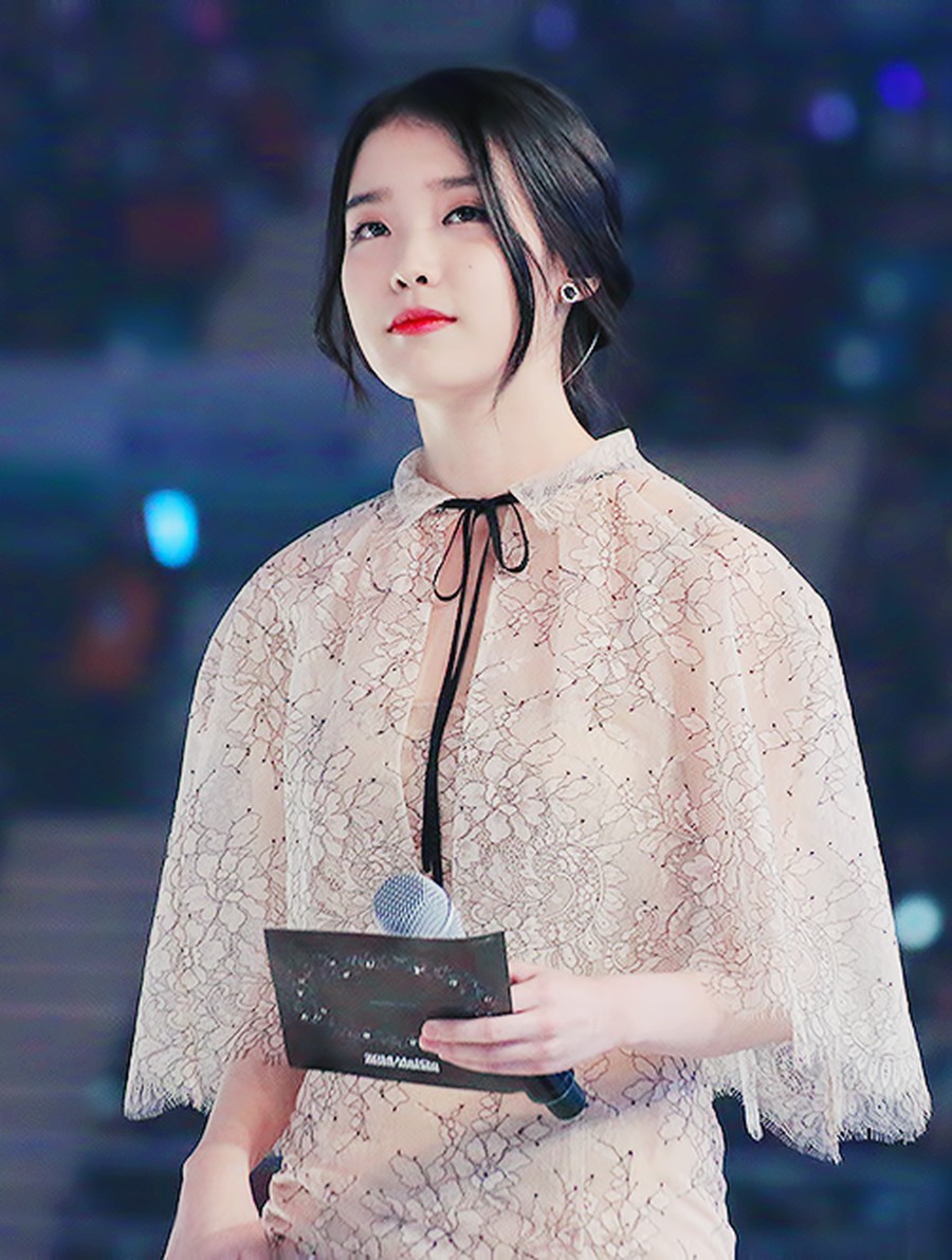 Yuk, simak cerita enam idol K-Pop yang ternyata minder dengan anggota tubuhnya.