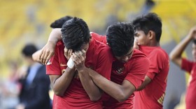 Skuat Timnas Indonesia U-16 Menangis di Ruang Ganti