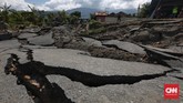 FOTO : Perumnas Balaroa Amblas Ditelan Likuifaksi Perumnas Balaroa menjadi salah satu titik terparah akibat gempa 7,4 SR yang mengguncang kota Palu. Sekitar 900 rumah amblas karena likuifaksi.