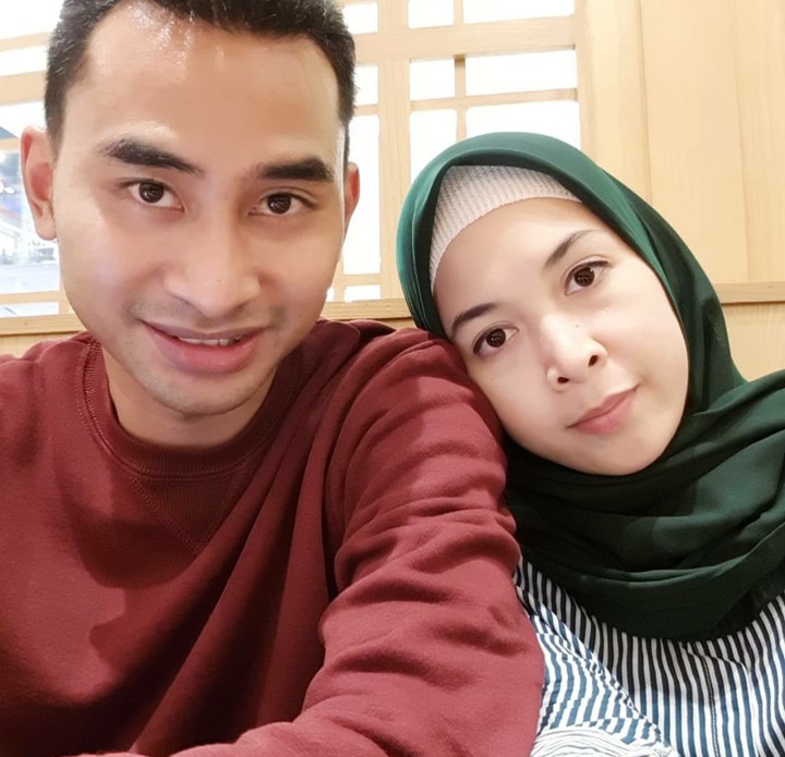 Intip yuk momen manis runner up Korea Open 2018 Tommy Sugiarto saat bareng keluarga tercinta.