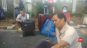 VIDEO: Warga Berharap Bisa Ikut Pesawat TNI ke Palu