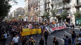 Peringati Referendum, Pendukung Kemerdekaan Catalonia Demo