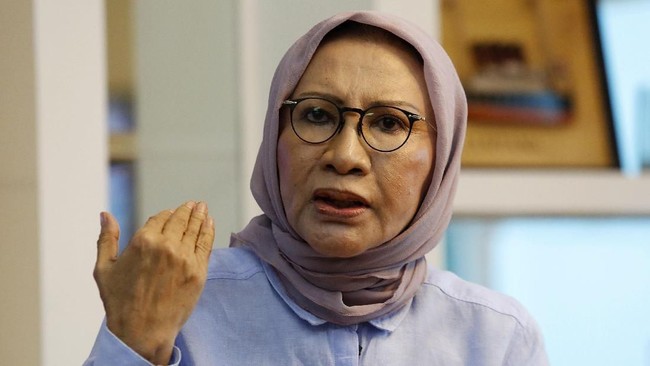 Hasil penyelidikan polisi menyebut lebam di wajah Ratna Sarumpaet karena habis operasi di sebuah klinik di Jakarta, bukan karena dianiaya di Bandung.