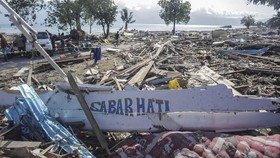 FOTO: Pantai Taipa Palu Pascagempa dan Tsunami