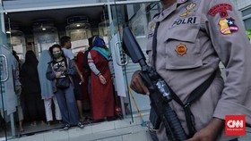 FOTO: ATM Mulai Beroperasi di Lokasi Gempa Palu
