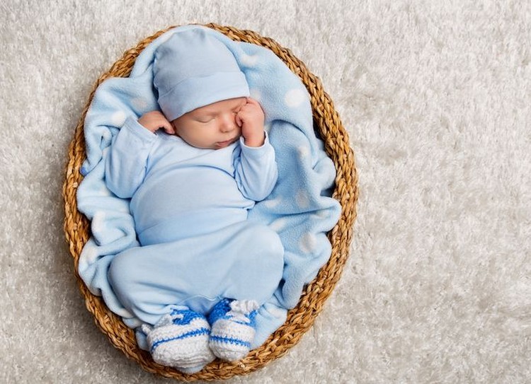 Karhedin Ingin memberikan nama bayi laki-laki dengan makna jujur, Bun? Intip 40 nama bayi laki-laki dengan makna jujur ini ya.
