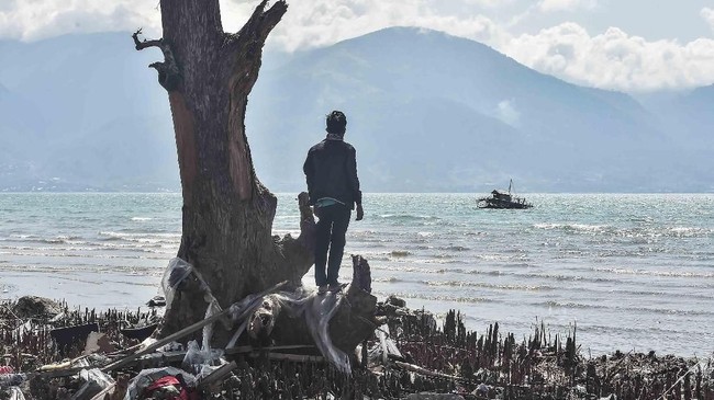 FOTO: Pantai Taipa Palu Pascagempa dan Tsunami