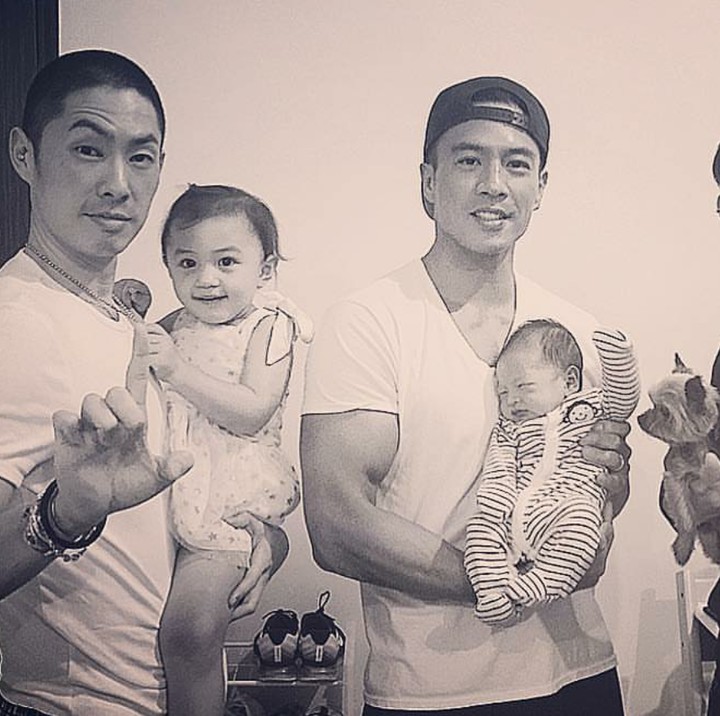 Bunda yang nonton drama tahun 2000-an 'Meteor Garden' pasti masih ingat dong sama geng F4-nya? Ya, ini salah satu anggotanya, Vannes Wu. (Foto: Instagram/vanneswu)