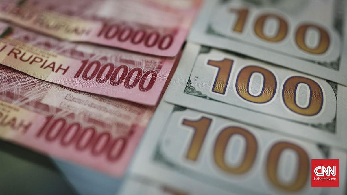 Rupiah menguat ke Rp17.860 per dolar AS di akhir pekan