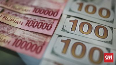 Nilai tukar rupiah terhadap dollar Amerika Serikat masih melemah, pada Rabu 3 Oktober 2018 pukul 12.08 WIB 1 US$ dihargai Rp 15.070 di perdagangan pasar spot. Rupiah melemah 0,2% dibandingkan posisi p