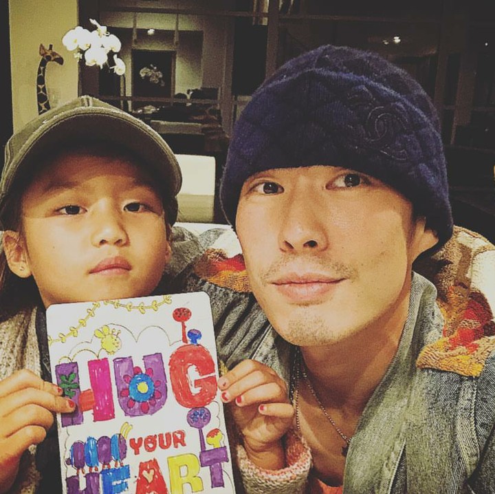 Vannes memang dikenal dekat dengan anak-anak saudara dan teman-temannya nih. (Foto: Instagram/vanneswu)