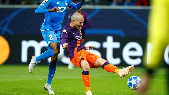 Manchester City harus bersusah payah untuk mengalahkan Hoffenheim 2-1 lewat gol telat David Silva pada laga kedua Grup F Liga Champions.