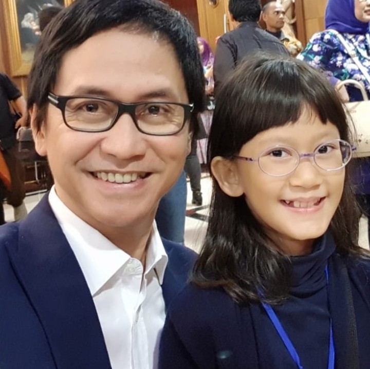 <p>Bahkan, Addie MS bilang saat bertemu anak-anak dia ingin 'bawa' mereka pulang. Hi-hi-hi. (Foto: Instagram/ @addiems999)</p>