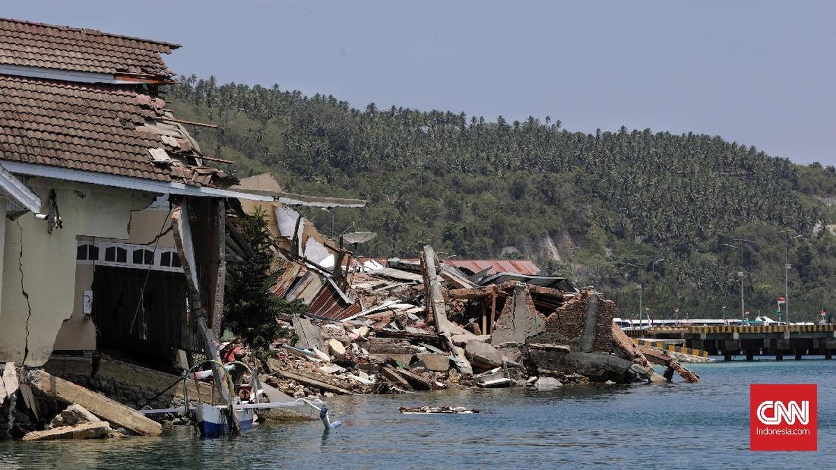 FOTO: Potret Muram Donggala Pascagempa dan Tsunami