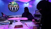 FOTO: Arab Saudi Gelar Bursa Kerja Khusus Perempuan Arab Saudi berusaha menggenjot tenaga kerja wanita mereka dari 22 persen jadi 30 persen pada 2030, untuk itu mereka menggelar bursa kerja khusus perempuan.