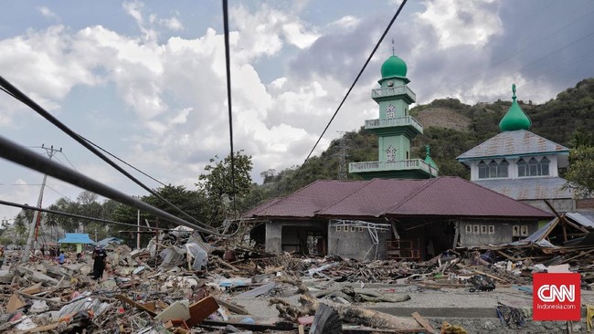 Kementerian Keuangan menyatakan ada alokasi dana tanggap darurat (on call) sebesar Rp4 triliun di APBN 2018 cukup untuk penanganan gempa Lombok dan Palu.