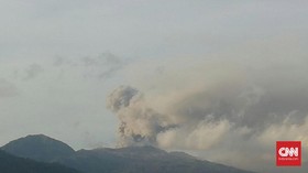 Erupsi Dukono, Dua Bandara di Maluku Utara Ditutup Sementara
