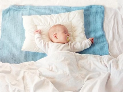 7 Alasan Bayi Terbangun di Malam Hari