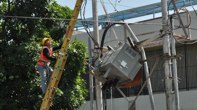 Listrik di Palu Sudah Menyala 70 Persen