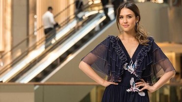 img-title Harta Berlimpah, 6 Artis Hollywood Ini Pilih Hidup Sederhana