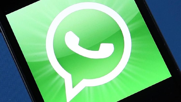SAN FRANCISCO, CA - FEBRUARY 19: Facebook and WhatsApp logos are displayed on portable electronic devices on February 19, 2014 in San Francisco City. Facebook Inc. announced that it will purchase smartphone-messaging app company WhatsApp Inc. for $19 billion in cash and stock. (Photo Illustration by Justin Sullivan/Getty Images)
